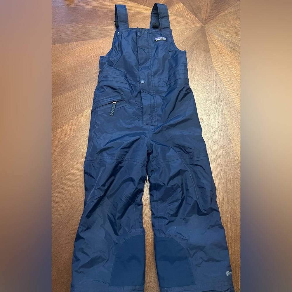 Patagonia 4t bib snow pants in excellent condition